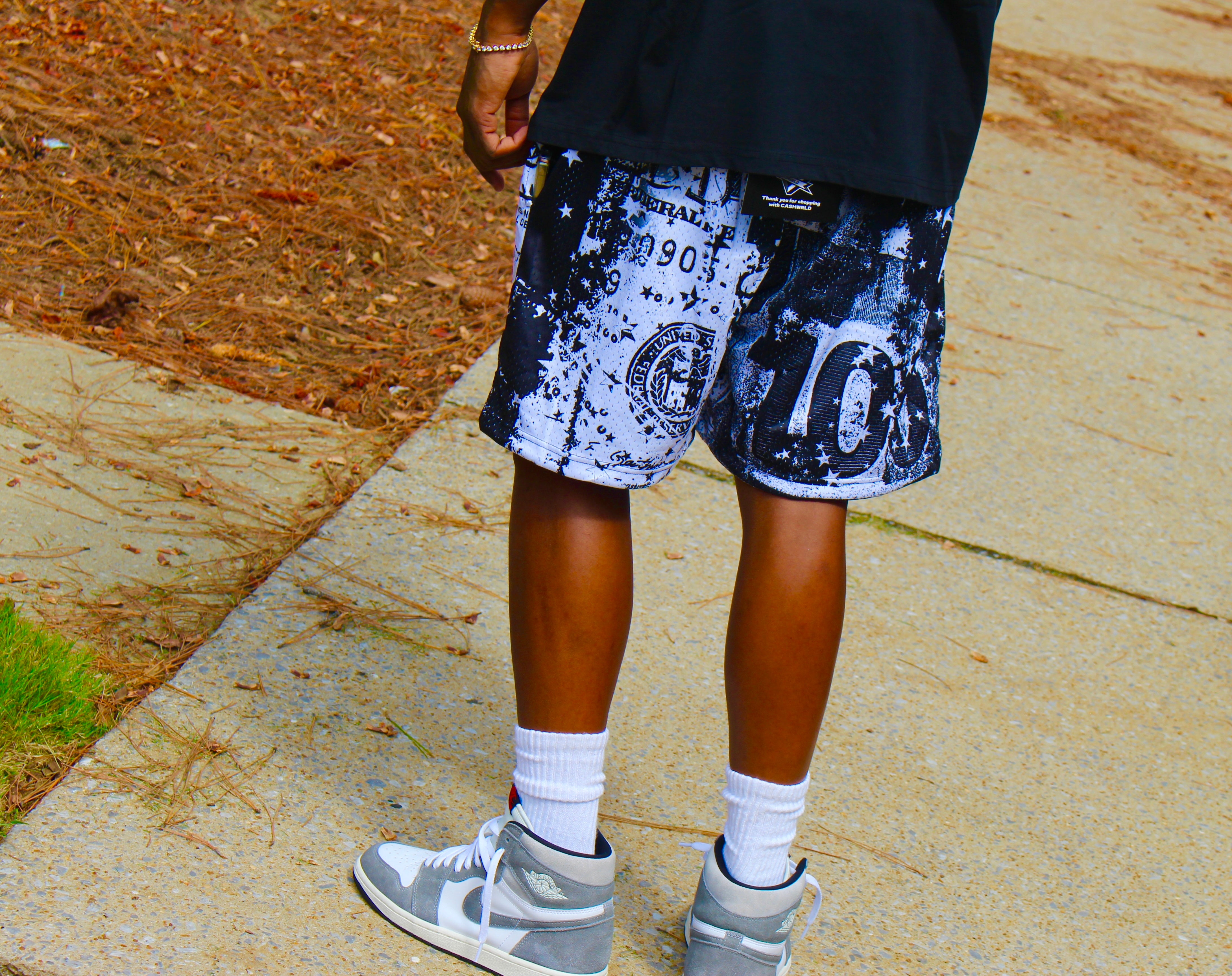 Hundred shorts (black)