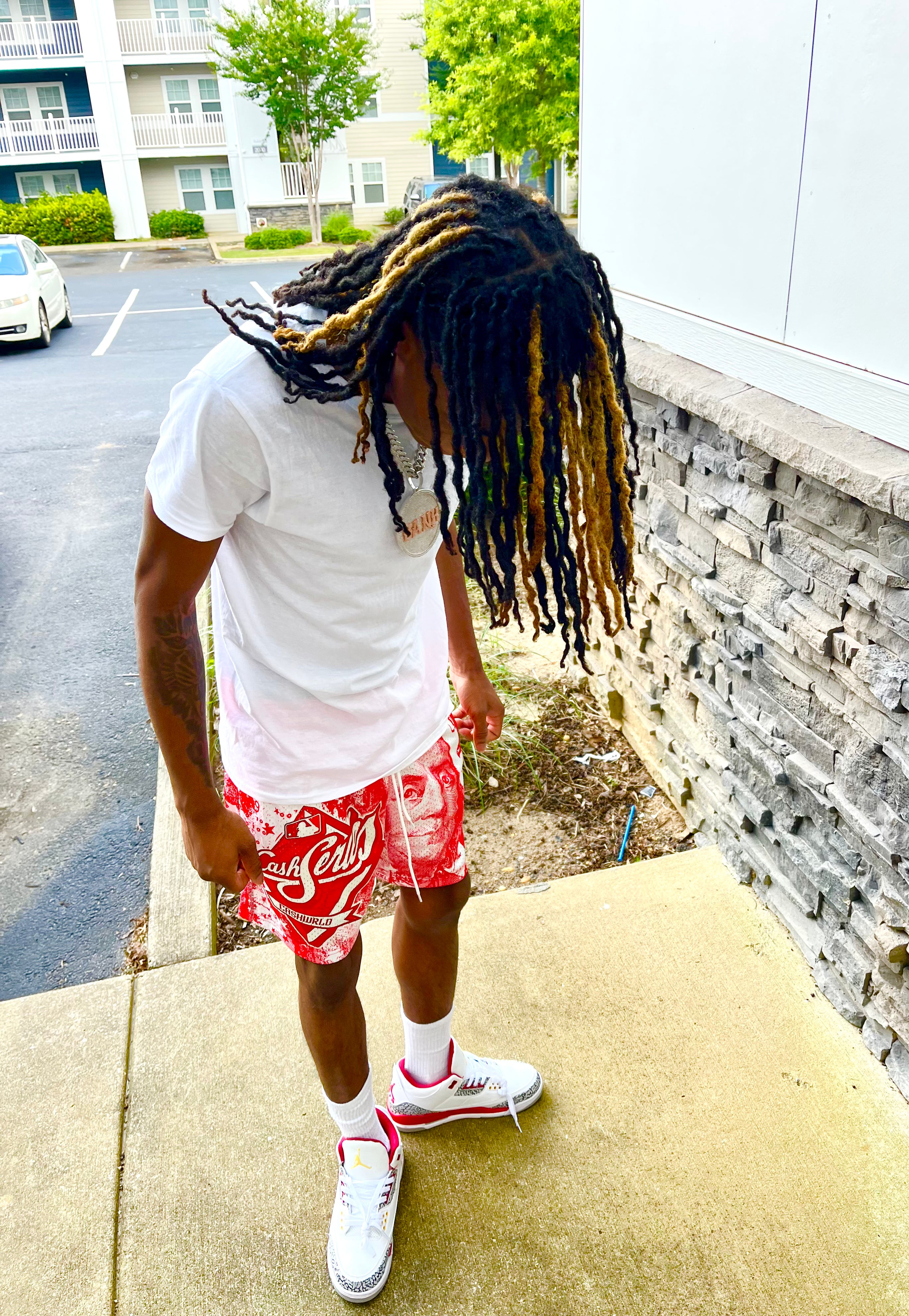 Hundred shorts (red)